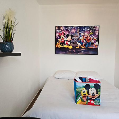 212 Appartement Disneyland Paris Montévrain Esterno foto